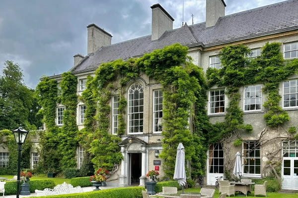 Live and Enjoy Mount Juliet